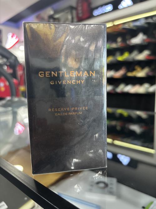 Givenchy Gentleman Negro