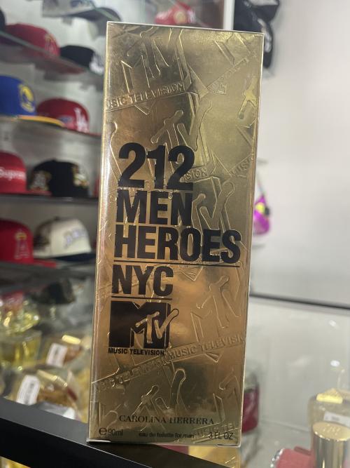 Carolina Herrera 212 men héroes nyc